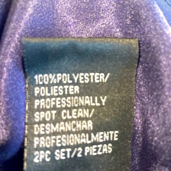 S.l.fashions top and skirt set. With beaded on shoulders.elastic waist band.  16 - Picture 9 of 10